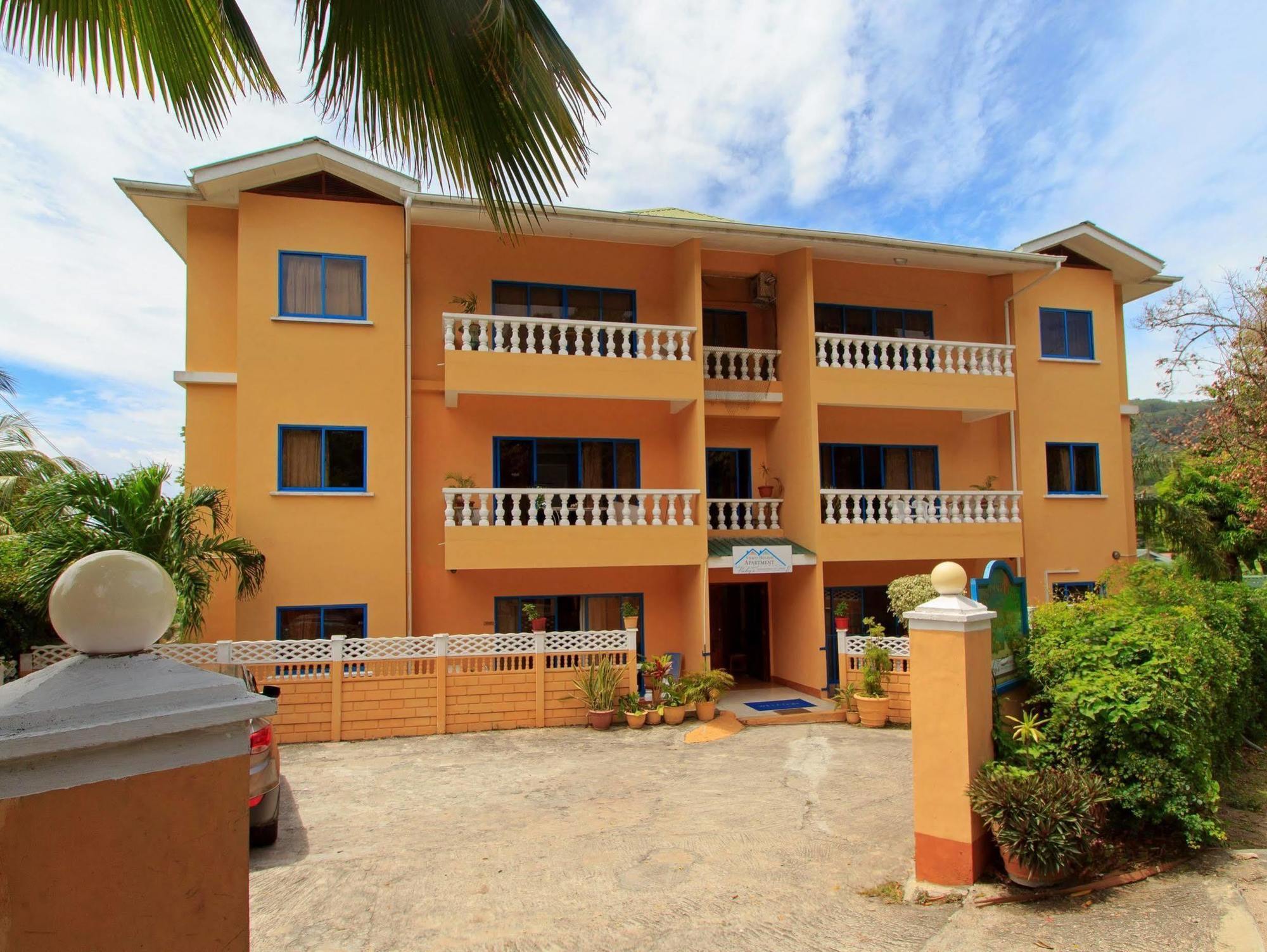 Vicky'S Holiday Apartment Vịnh Beau Vallon Ngoại thất bức ảnh