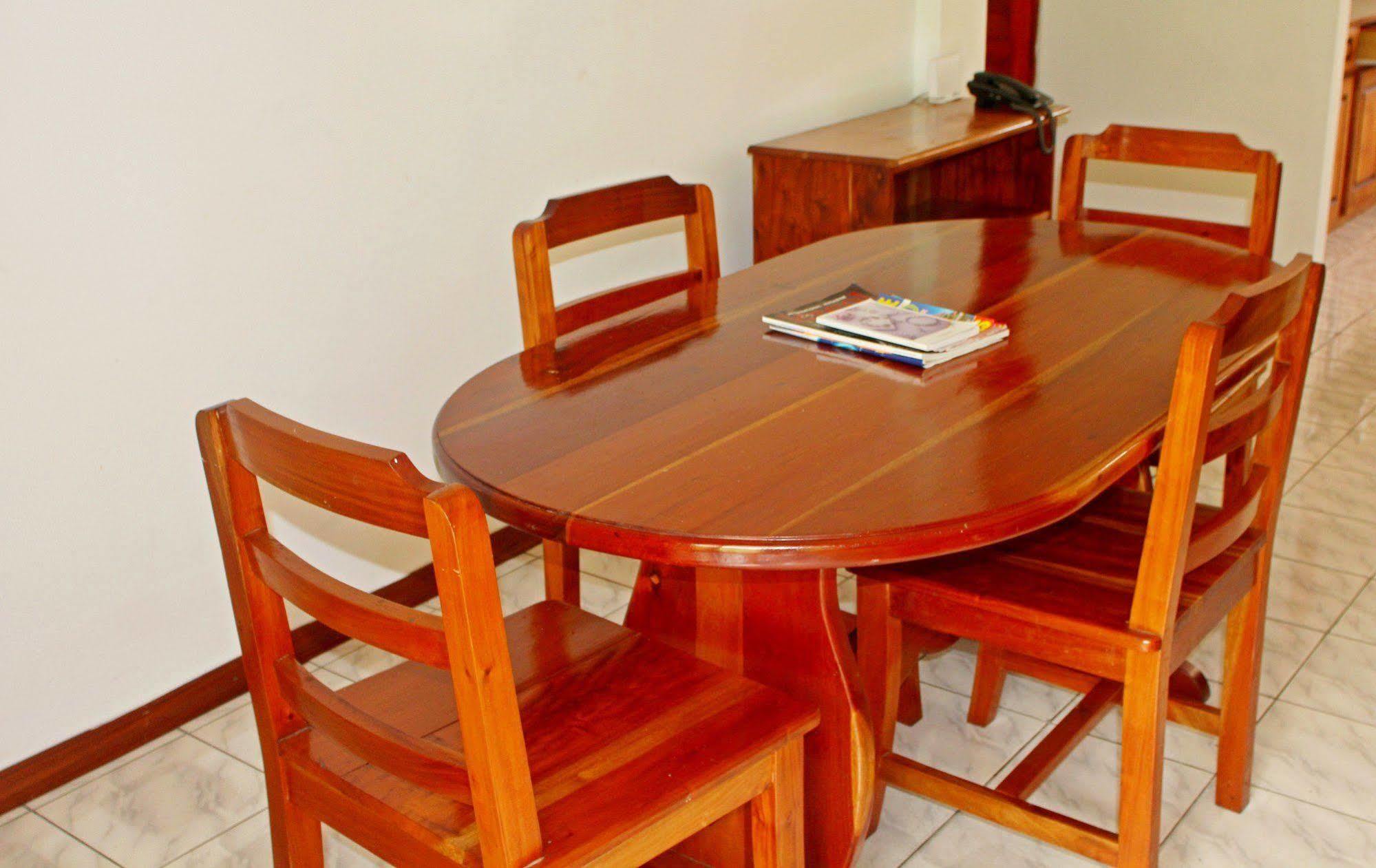 Vicky'S Holiday Apartment Vịnh Beau Vallon Ngoại thất bức ảnh
